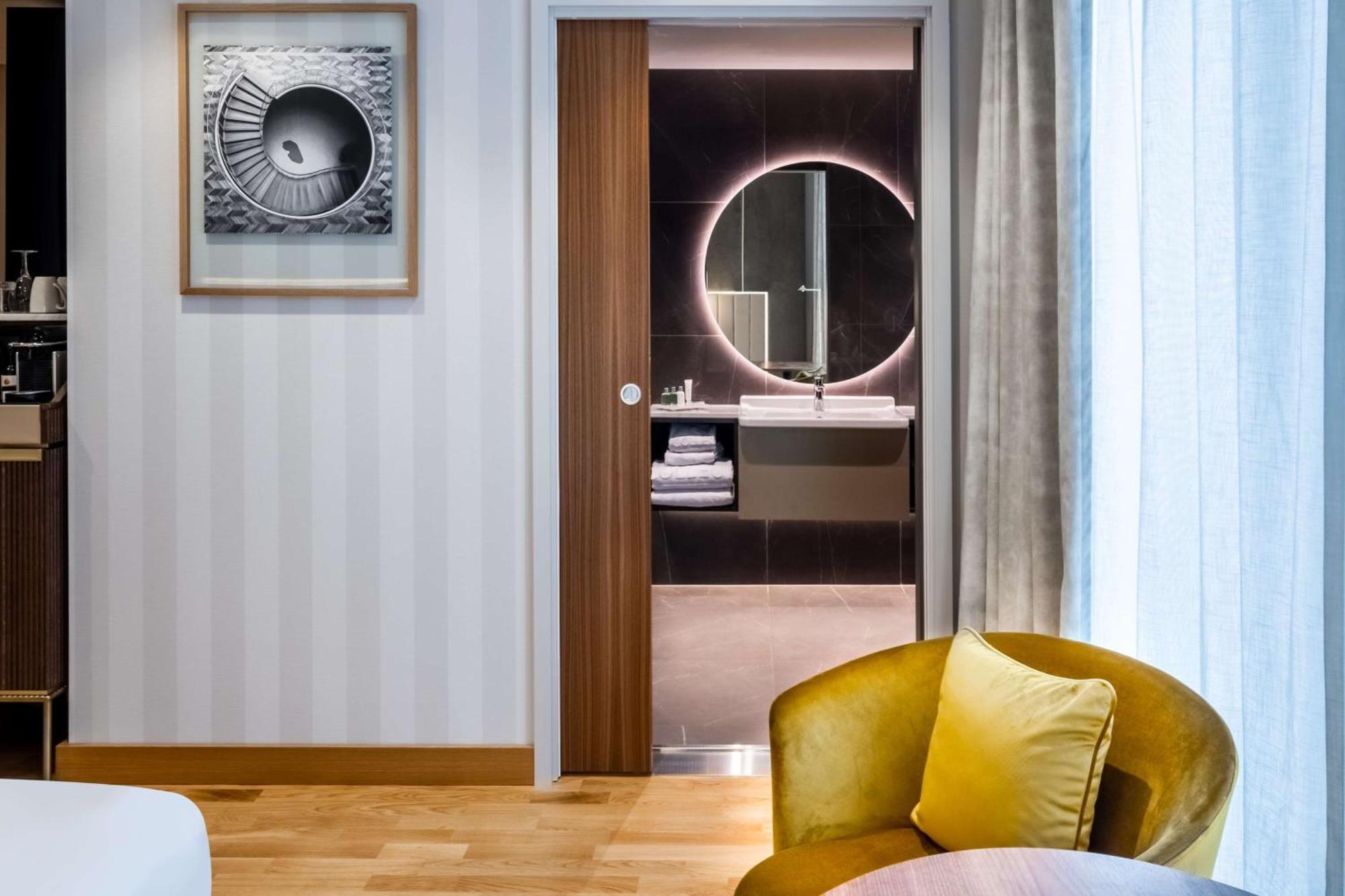 Nh Collection Hotel